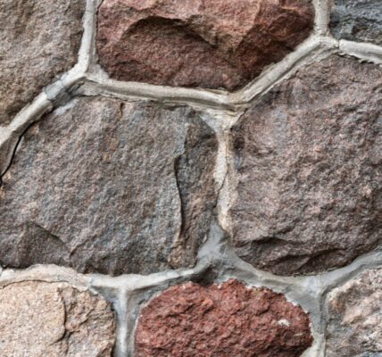 fundamenty z kamienia