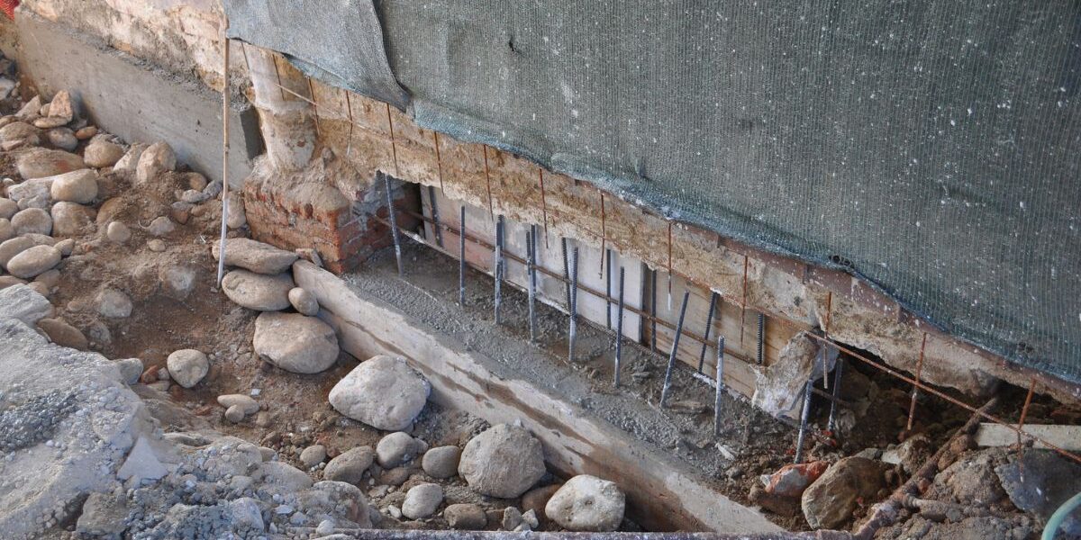 podbicie fundamentów